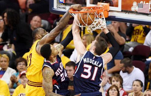 NBA常规赛激战！凯尔特人大胜尼克斯，塔图姆狂砍40分引领绿军狂潮