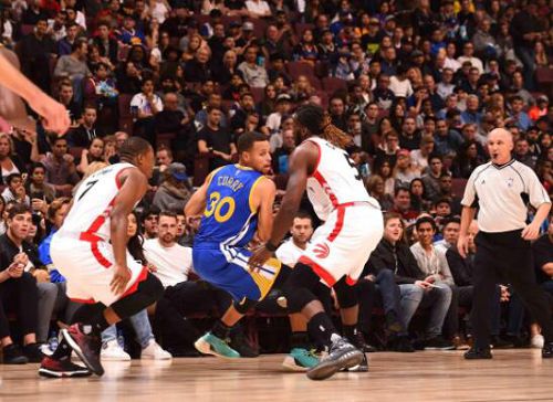  NBA战报：猛龙客场绝杀魔术，班凯罗41分难救主