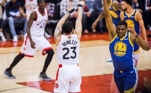  NBA战报：公牛17分逆转热火，送对手三连败